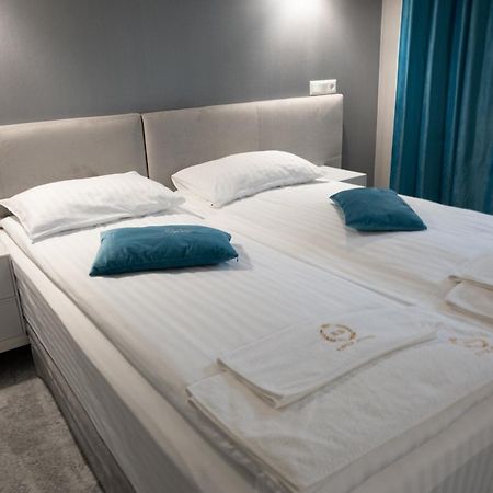 River Stone Hotel Шешори Екстериор снимка