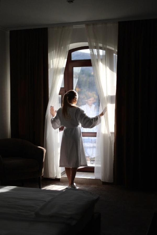 River Stone Hotel Шешори Екстериор снимка