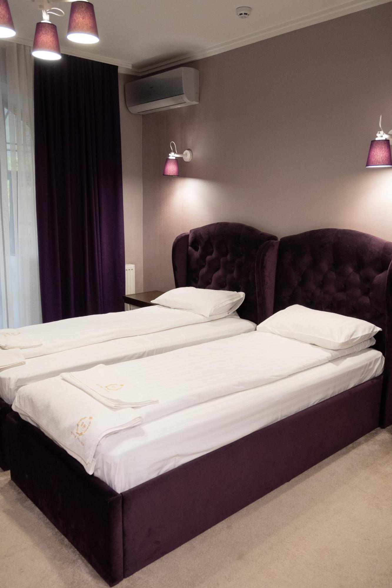 River Stone Hotel Шешори Екстериор снимка